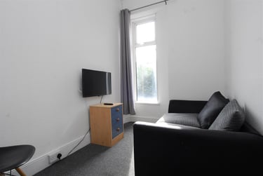 5 bed house, Greenbank, City Centre, Plymouth, PL48QH - Image 3